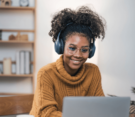 Bilingual Bridges giving online lessons to students